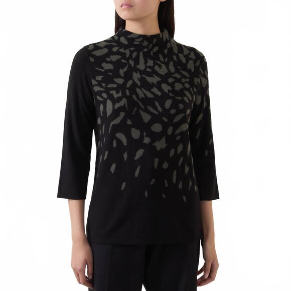 NEW JOSEPH RIBKOFF leopard knit pullover in black pattern